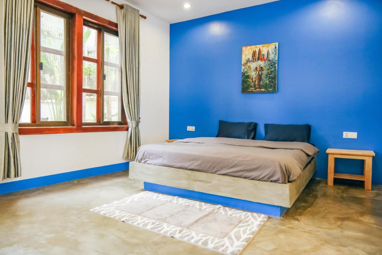 Queentown Hostel Siem Reap Exterior photo