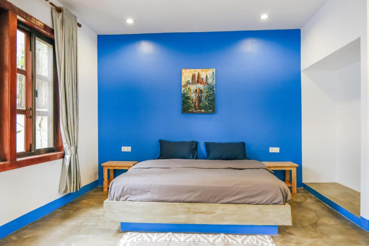 Queentown Hostel Siem Reap Exterior photo